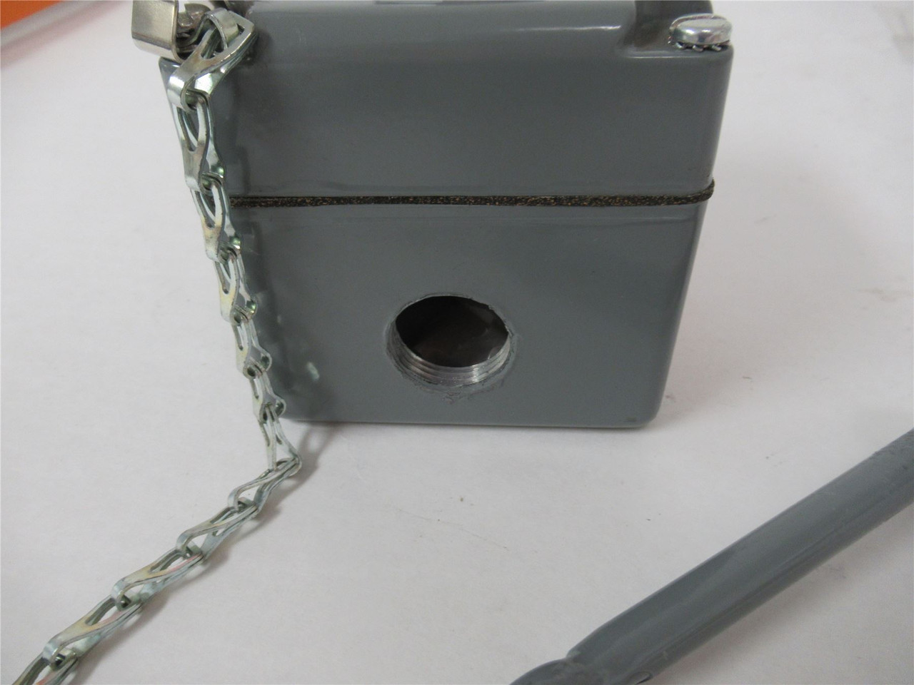 Square D 9001KYK116; Control Station 125…600 V 10A