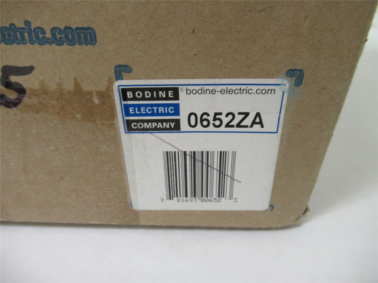 Bodine 0652ZA; Gearmotor AC 20TO1 1/6 HP Parallel Shaft 8