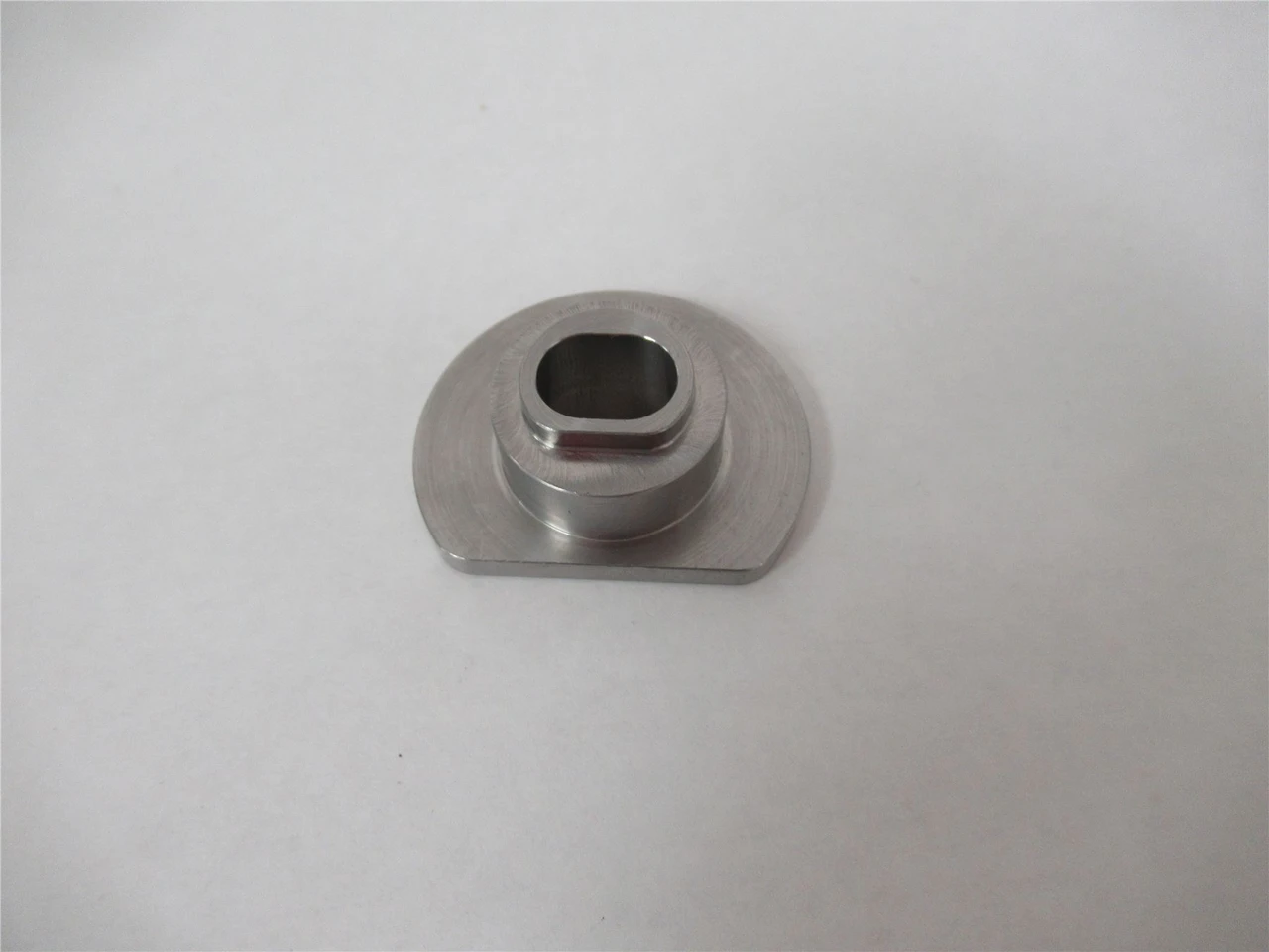 Marel 3943100; Flange Bushing Oval