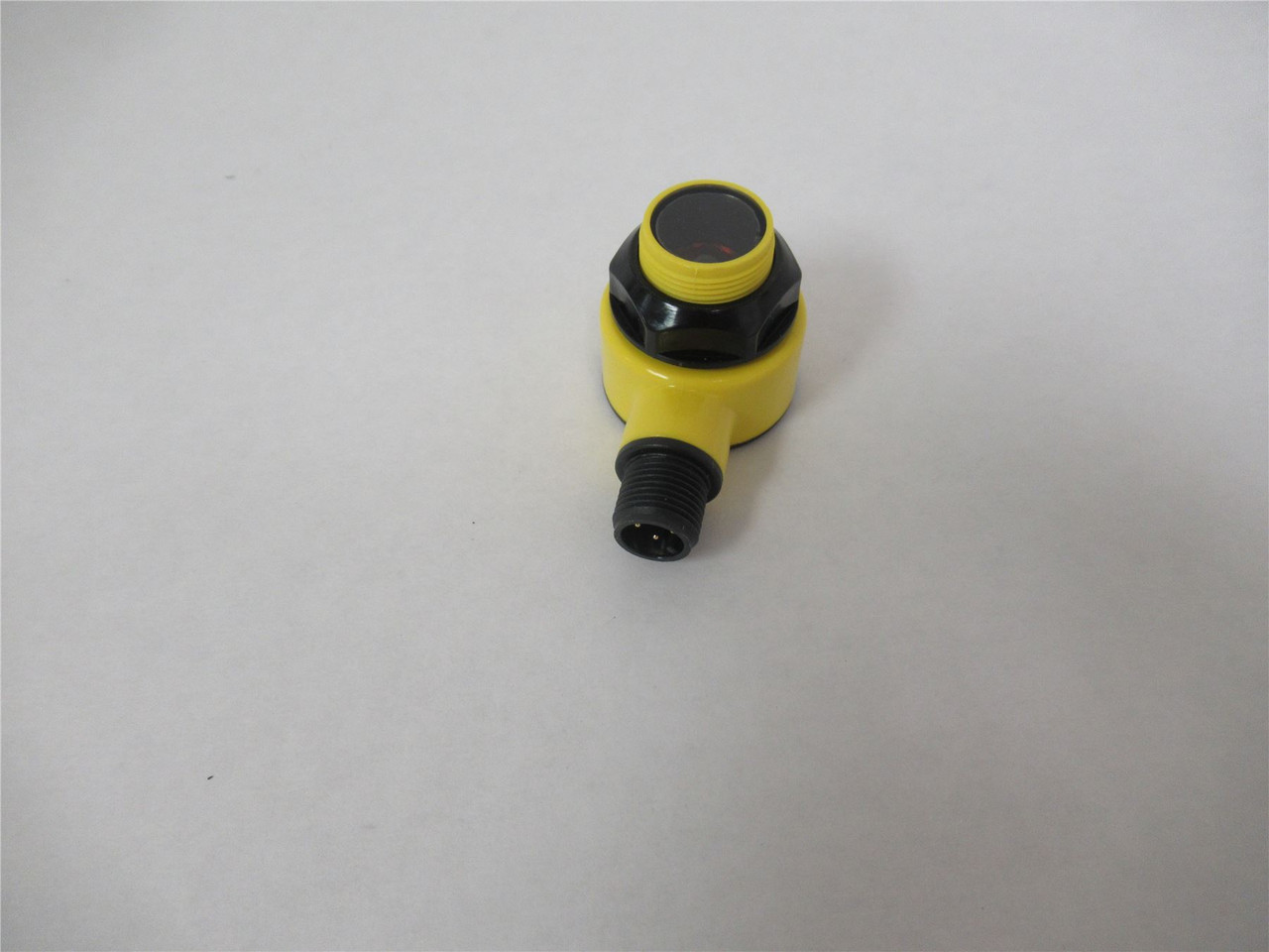 Banner T18-2VPRL-Q8; Photosensor Washdown 6M RANGE 10-30 VDC