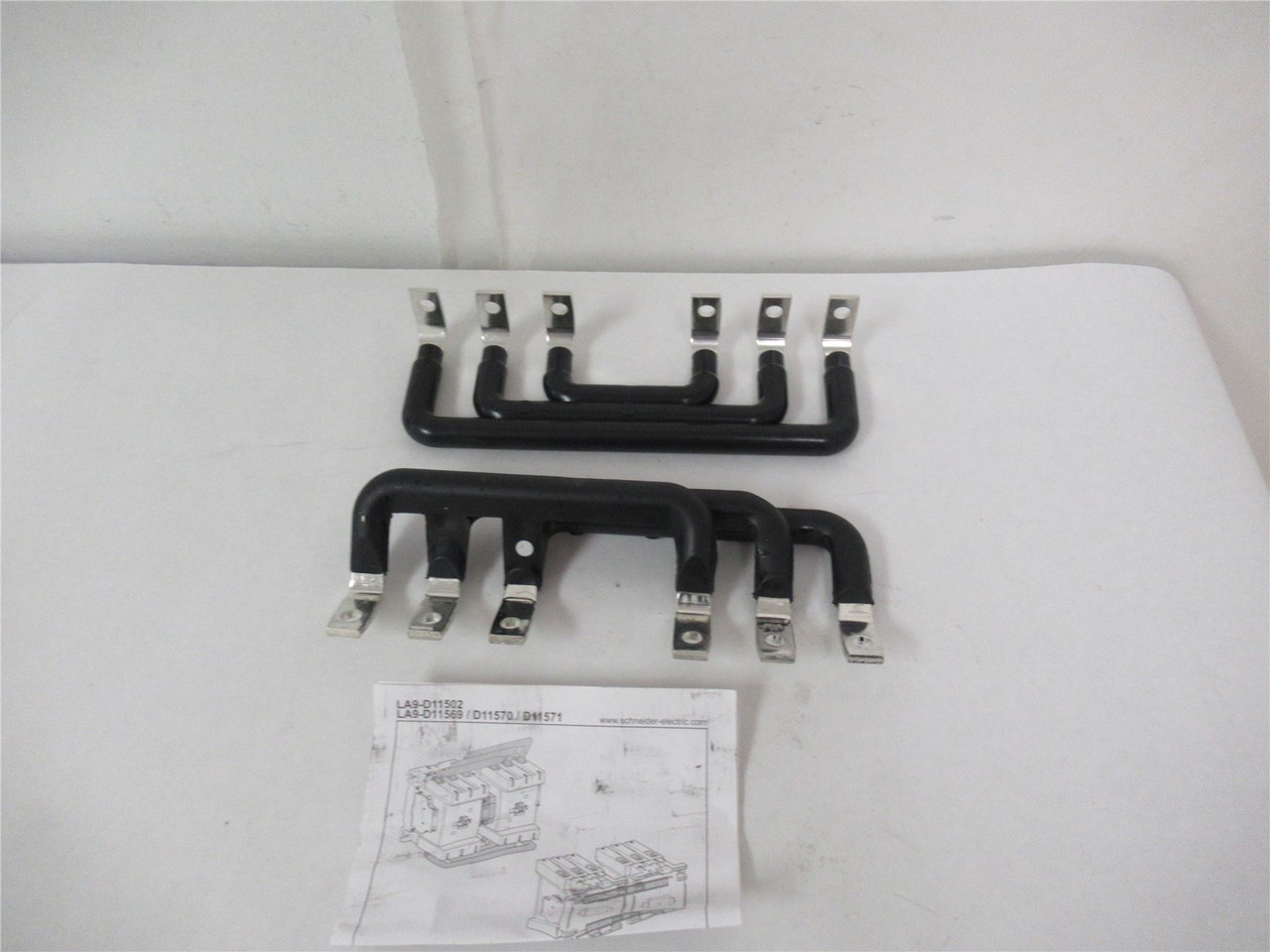 Schneider LA8-D11569; Power ConnectionParallel Reverser Bars