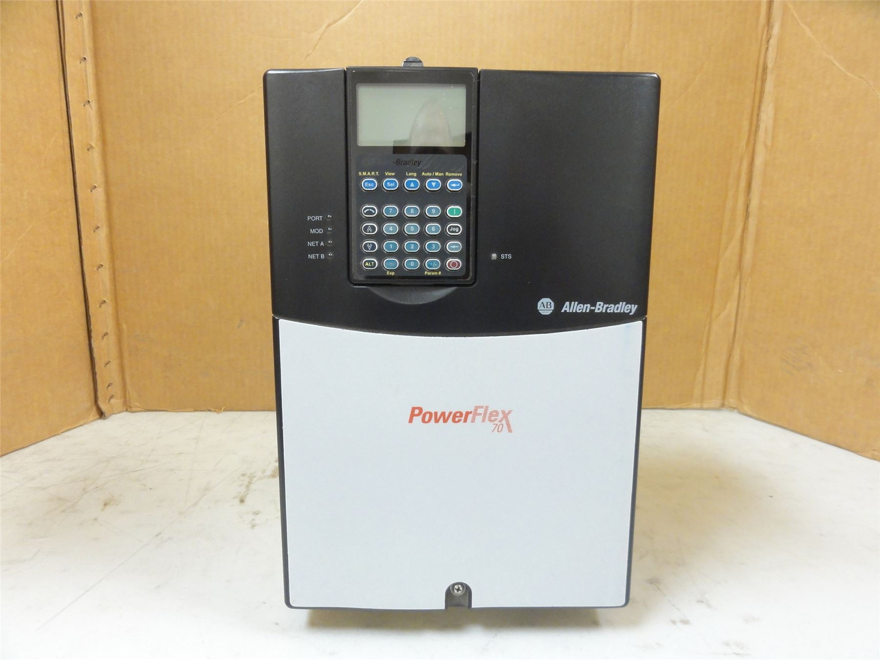 Allen-Bradley 20AD022A3AYNANC0; AC Drive 15HP 432-528VAC In