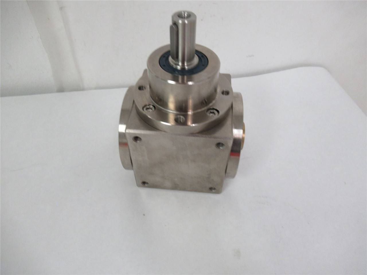 Atek V090 1:1 E0N0; Gearbox 1:1 18mmInput  x 20mmOutput