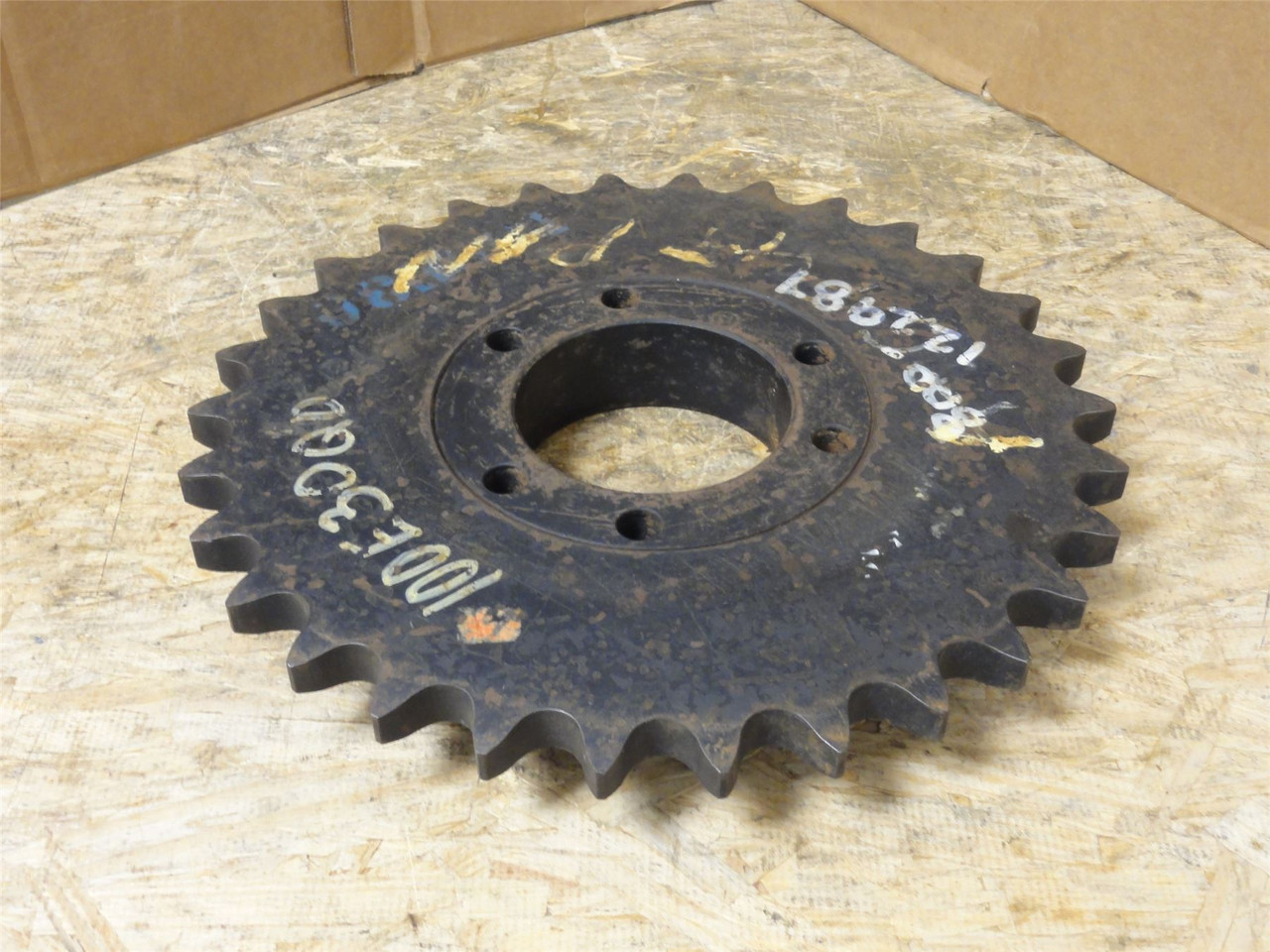 Tsubaki 100E30_; Bushed Sprocket #100; 30 Teeth