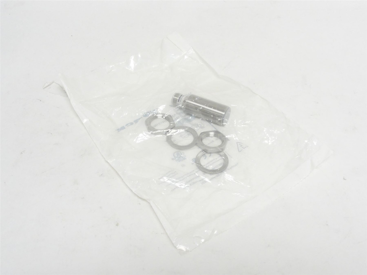 Turck BI8-EM18-AP6X-H1141/S1589; Prox-Sensor 4615099 10-30VDC