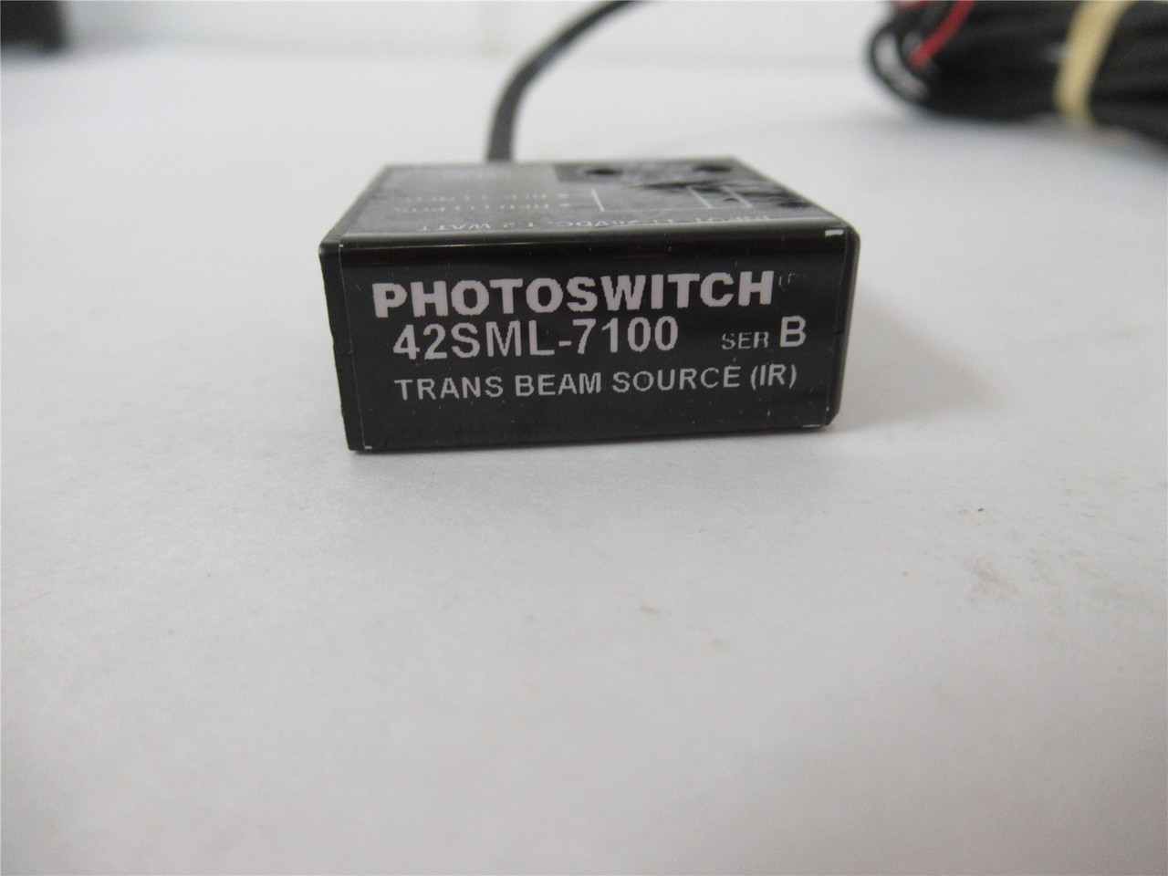 Allen-Bradley 42SML-7100;  Photo Sensor 880NM .4IN-30' Range