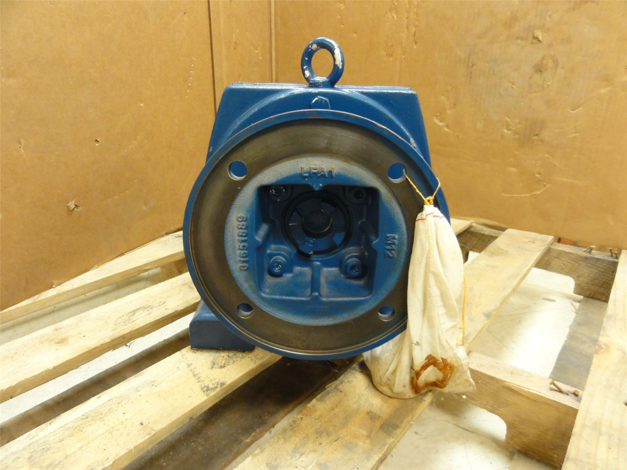 SEW R87AM182; Gear Speed Reducer; 72.57:1 Ratio; 1750/24RPM