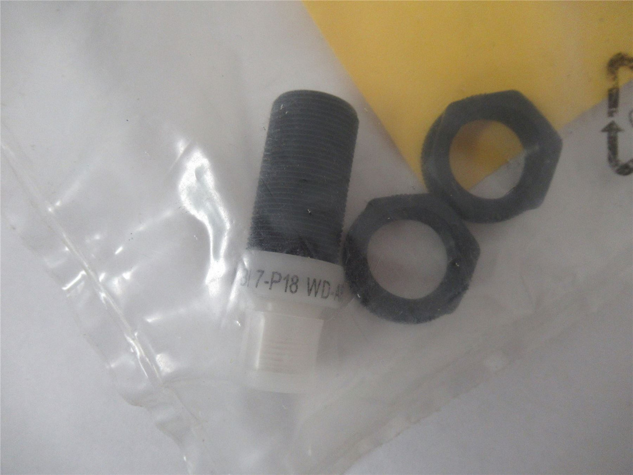 Turck Bi7-P18WD-AP6X-H1141; Proximity Sensor  10-30 VDC 18mm