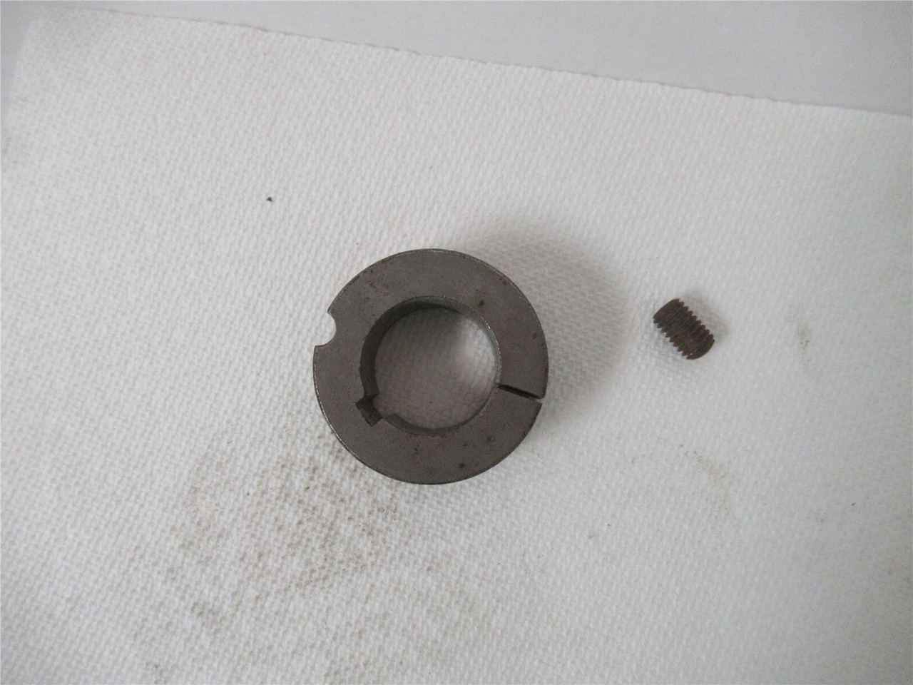 Dodge 117161; Bushing 1.25" Bore 1/4 x 1/8 in Keyway