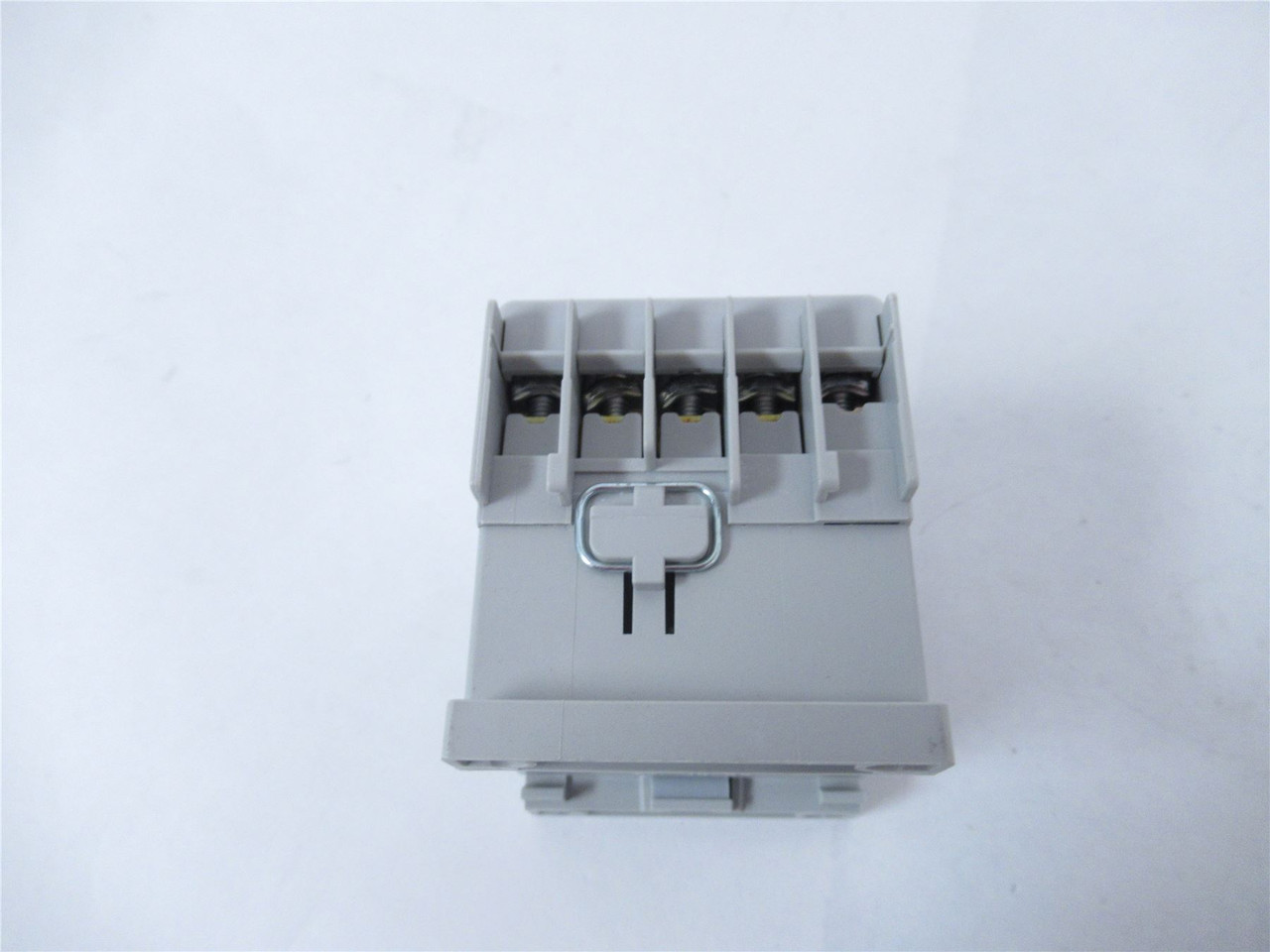 Allen-Bradley 100-K09KJ400; Mini-Contactor 9A 24VAC 4-Pole