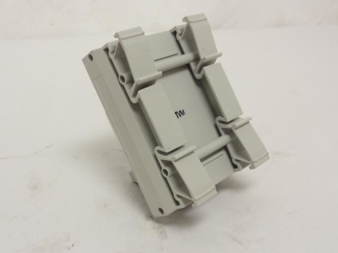 Allen-Bradley 1492-A1FM4-3; Feedthrough Analog Terminal; 4-Ch