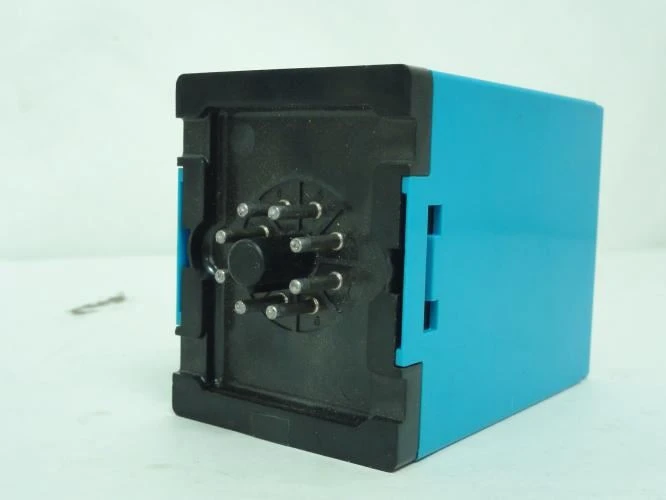idec RTE-PN1-AC120 ; Time Delay Relay; 0~10s NO FACE PLATE