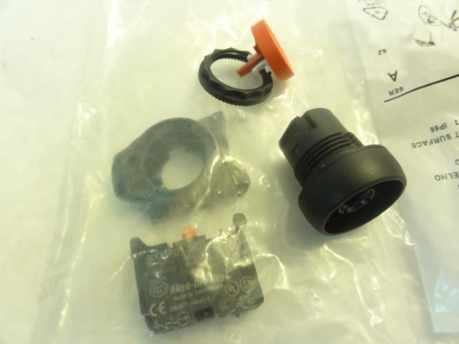 Allen-Bradley 800FP-E402PX01; Extended Push Button; Momentary