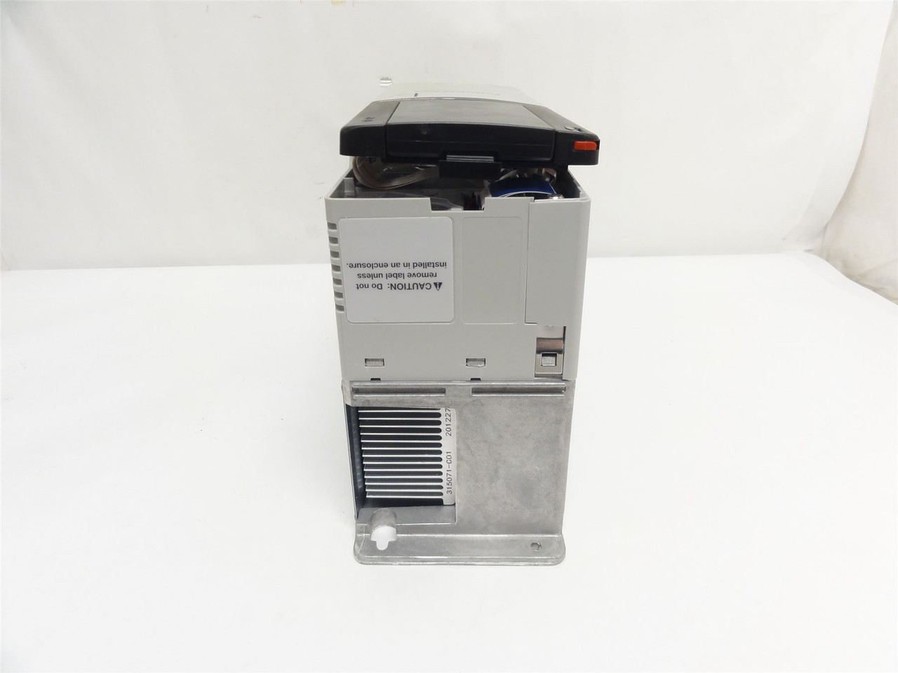 Allen-Bradley 20BC8P7A0AYNANCO; AC Drive 5HP 400-480VAC 3-ph