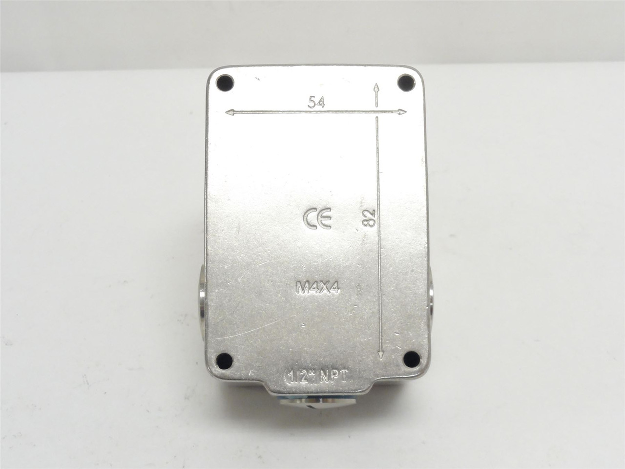 ABB 2TLA050220R1020; Twist to Reset E-Stop Switch; SS Case