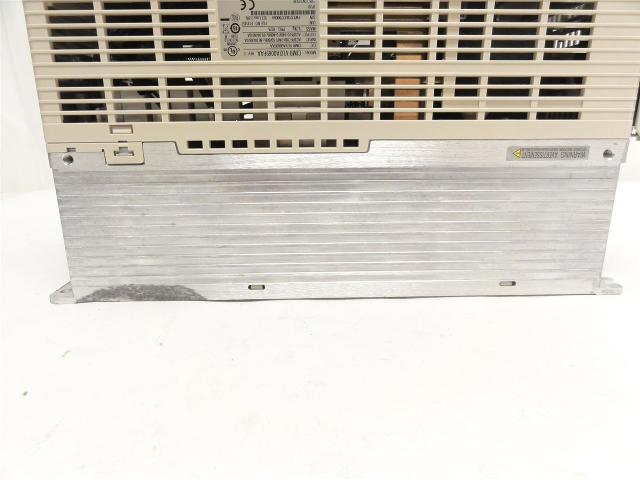 Yaskawa CIMR-VU2A0069FAA; AC Drive 25HP 240VAC In