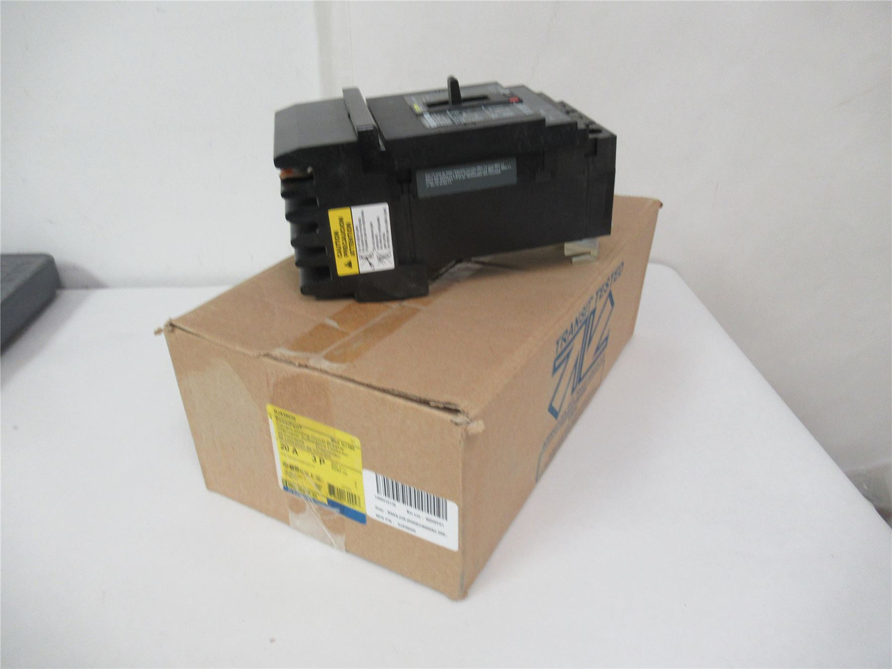 Square D HJA36020; Circuit Breaker 20A 3-Pole 600VA