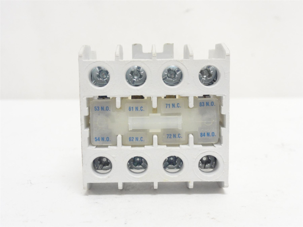 Eaton C320KGT15; Aux Contact Block; 8A; 600V; 2NO/2NC
