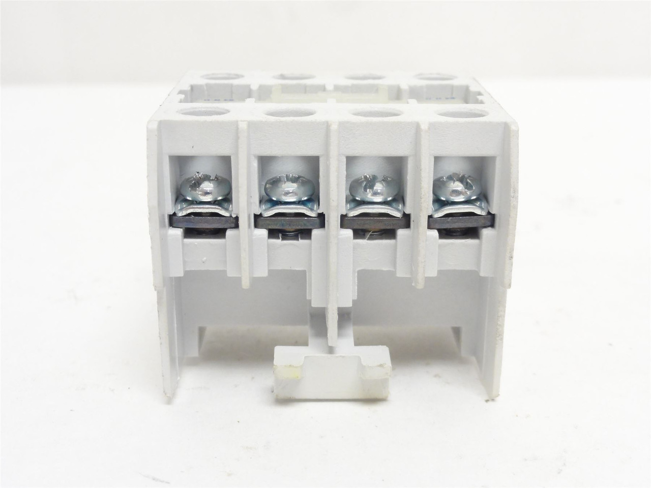 Eaton C320KGT15; Aux Contact Block; 8A; 600V; 2NO/2NC