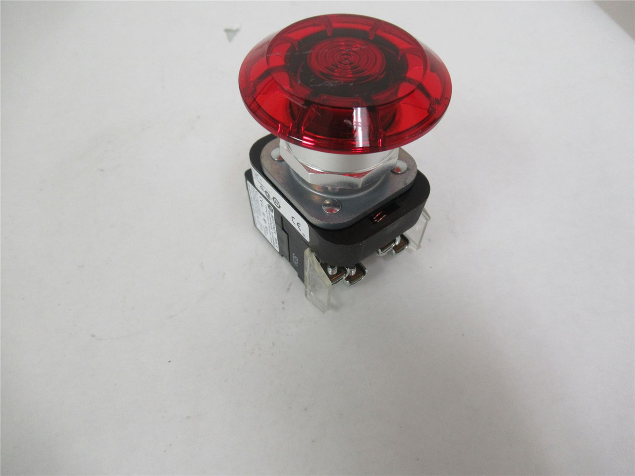 Allen-Bradley 800T-FXJMQH2RA7; Push Pull Switch30mm 3Position