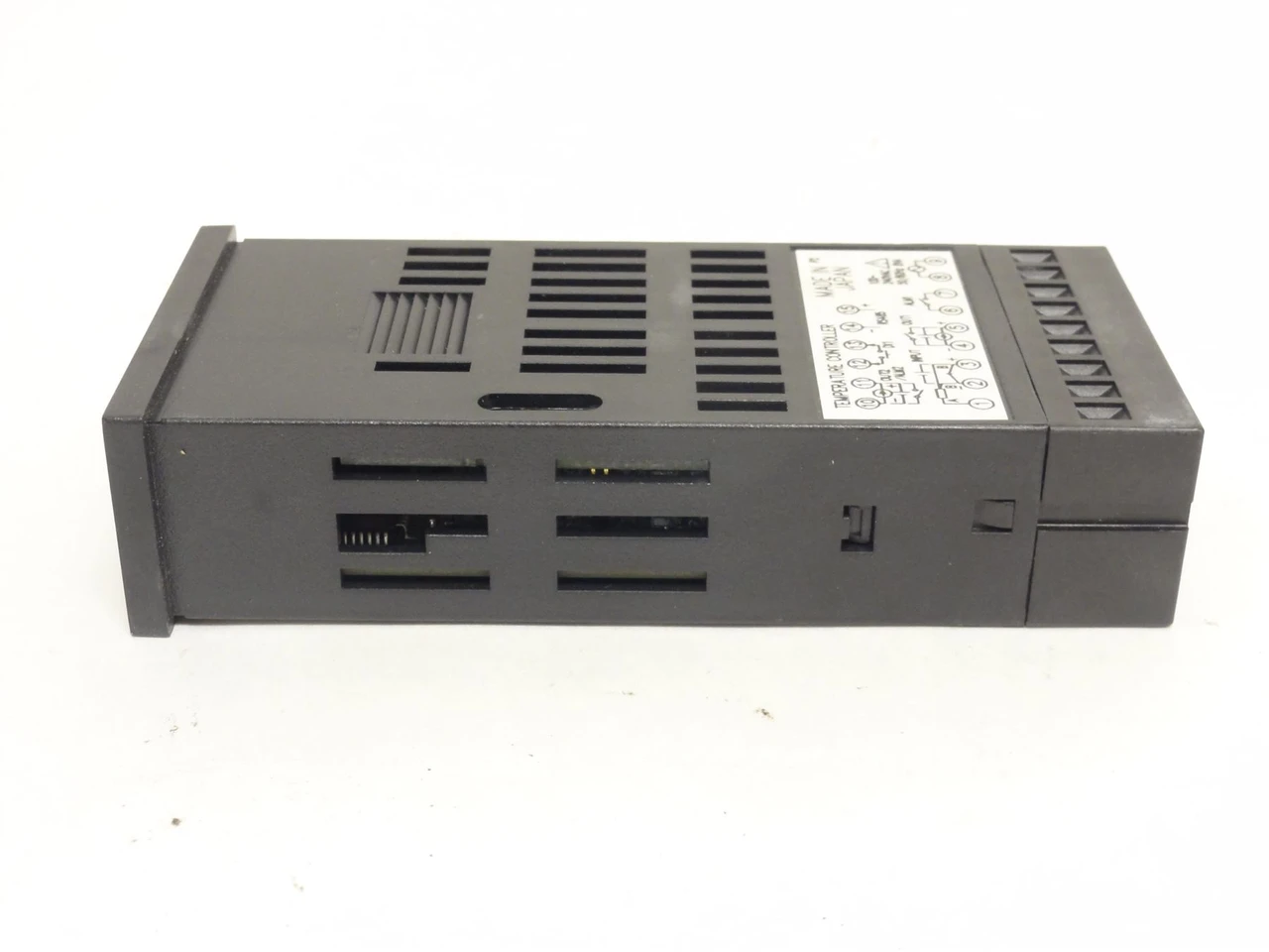 Fuji PXR3-SAA1-4V0A1; Temperature Controller; 100-240VAC