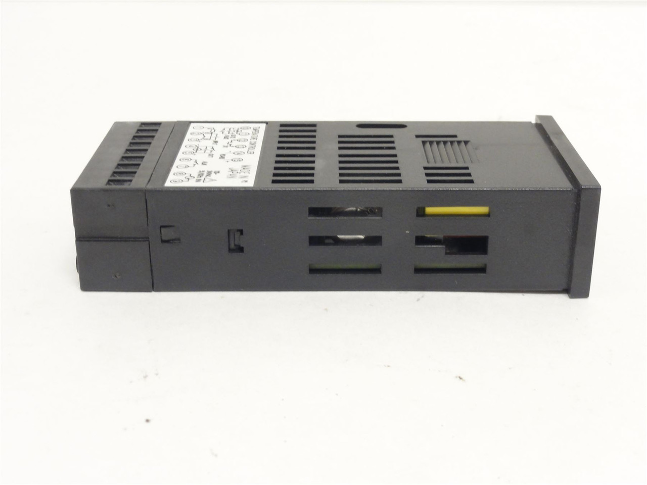 Fuji PXR3-SAA1-4V0A1; Temperature Controller; 100-240VAC