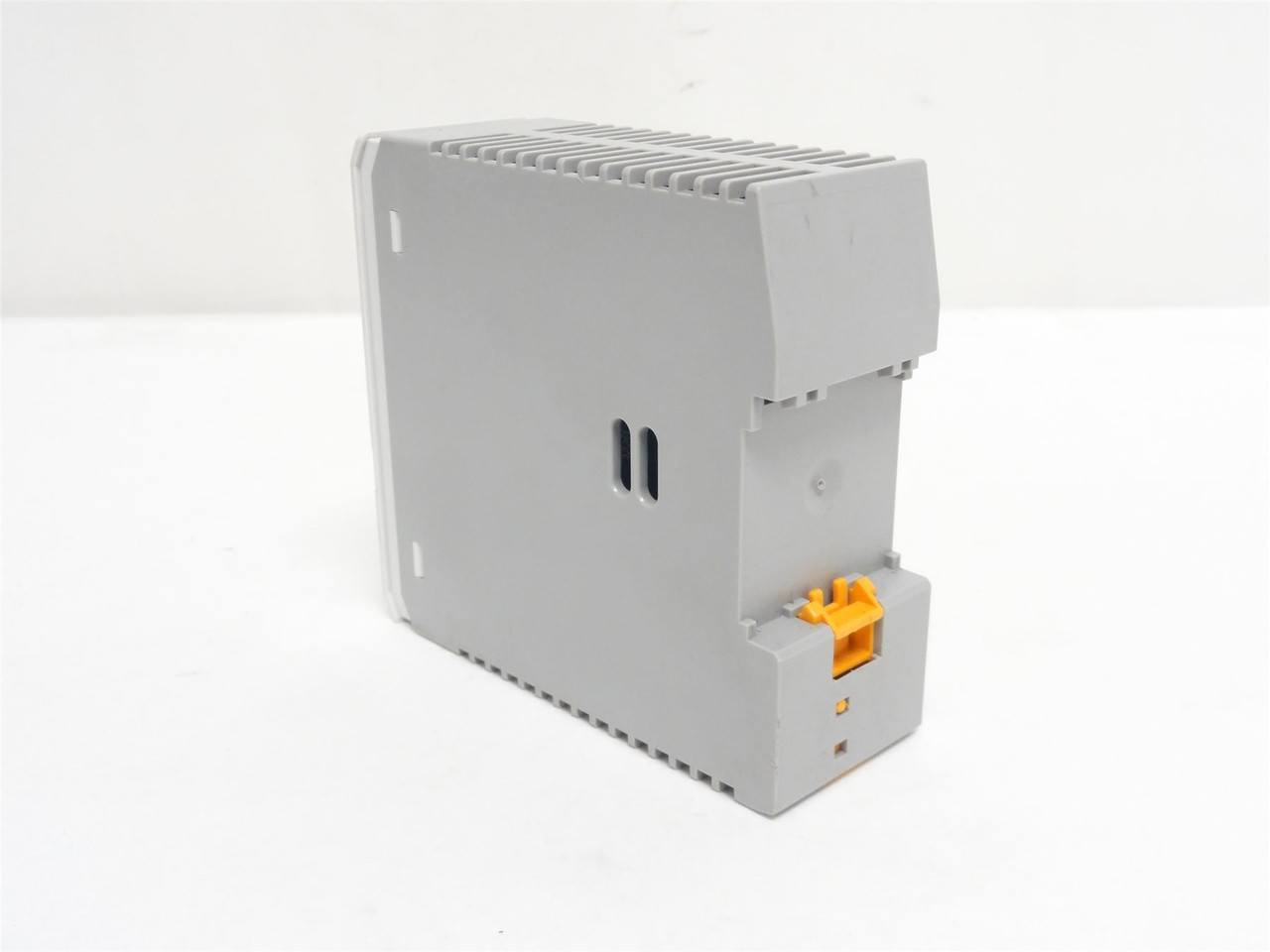 Phoenix CBMCE424DC/1-4ANO; Electronic Circuit Breaker 2906031 24VDC