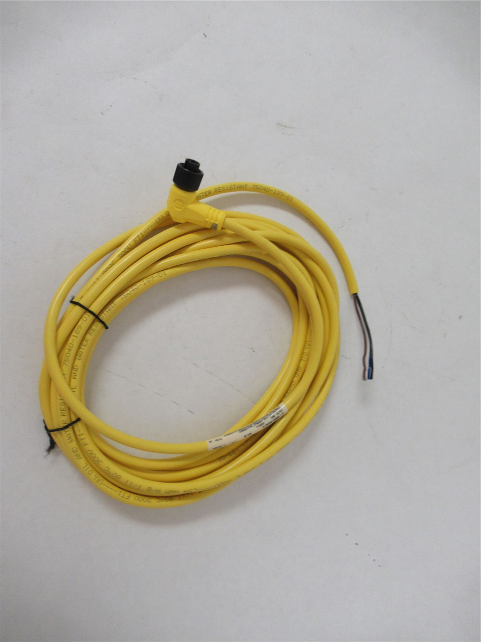 Allen-Bradley 889D-R4HC-5; Cordset Right Angle Female 5M