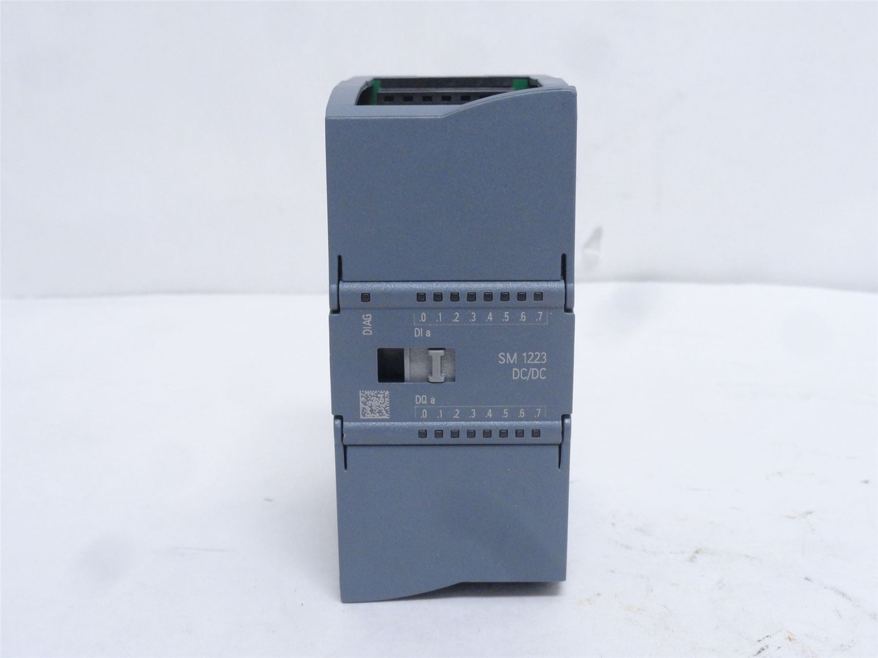 Siemens 6ES7223-1BH32-0XB0; Digital I/O Module 24VDC; S7-1200
