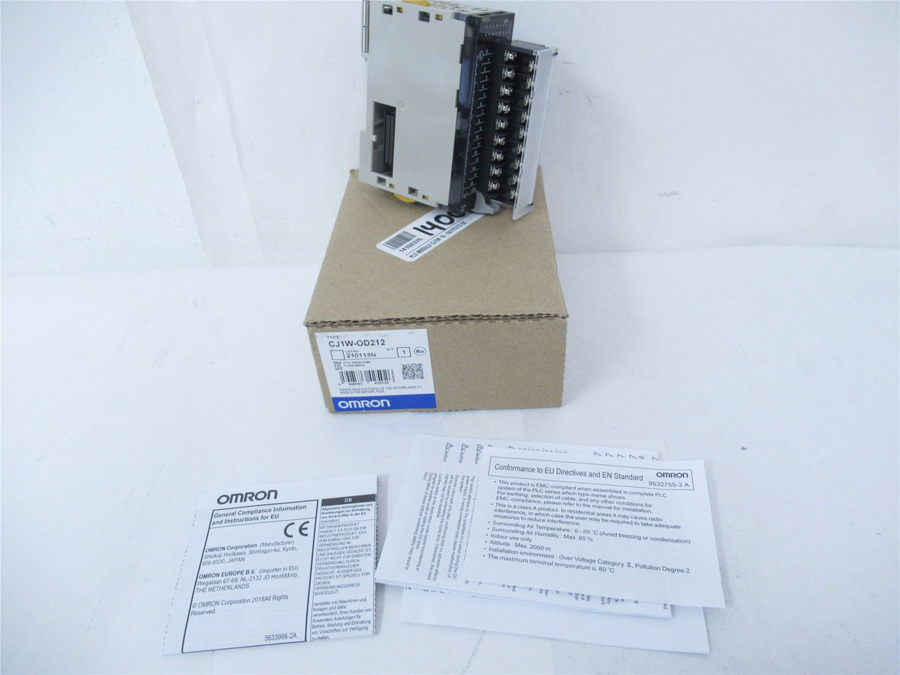 Omron CJ1W-OD212;  ExpansionModule 16 Sourc Output 24VDC 0.5A