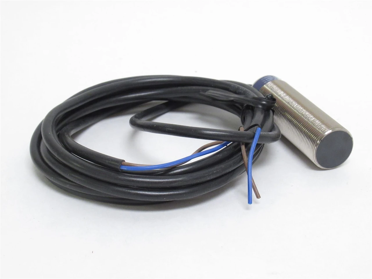 Telemecanique XS618B1MAL2; Prox Sensor; 240V; No Hardware