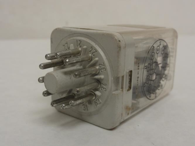 Allen-Bradley 700-HA332; Relay; 10A; 250VAC; Coil: 240VAC