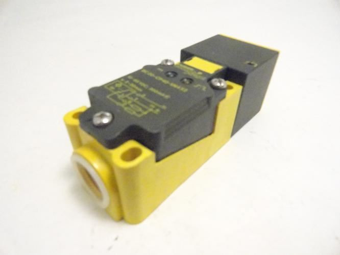 Turck BC20-CP40-VN4X2; Capacitive Sensor; 10-65VDC 200mA