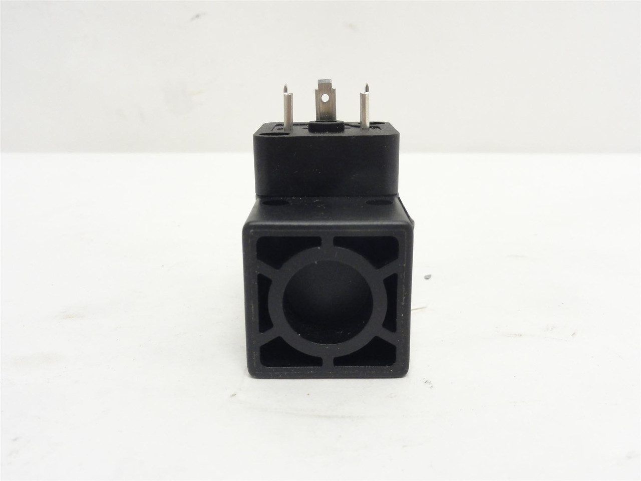 Numatics 34900030; Pressure Switch; 250VAC/DC; 0.5-10 BAR