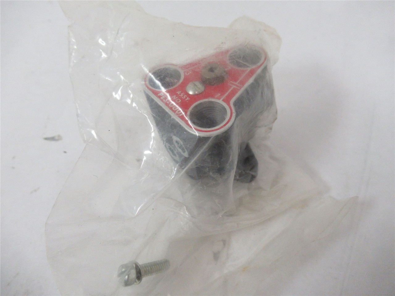 Numatics PE3-0001; Pneumatic Mechanical Valve 1/8" Pipe FNPT