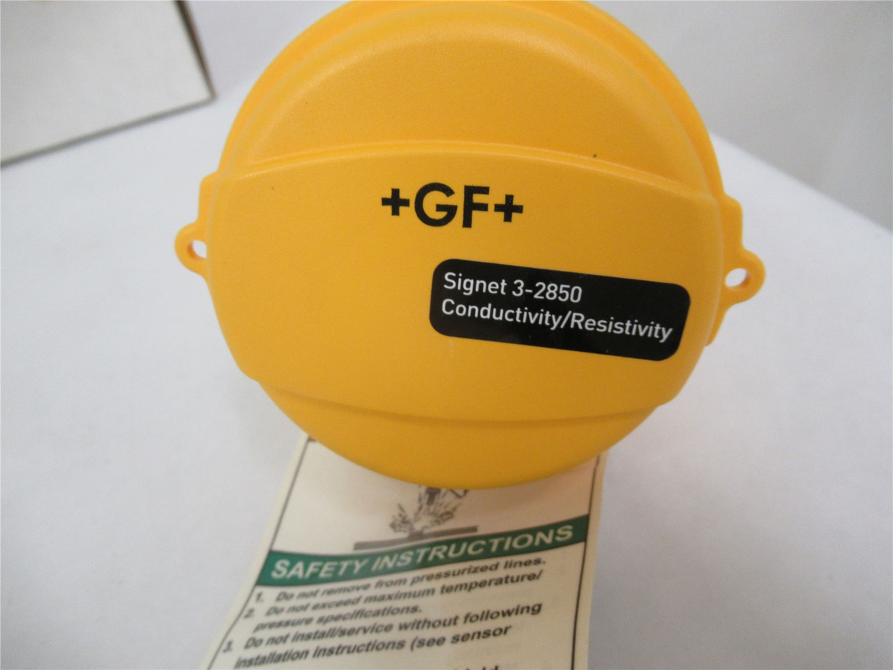 GFSignet 159001828; Conductivity-Resistivity Sensor