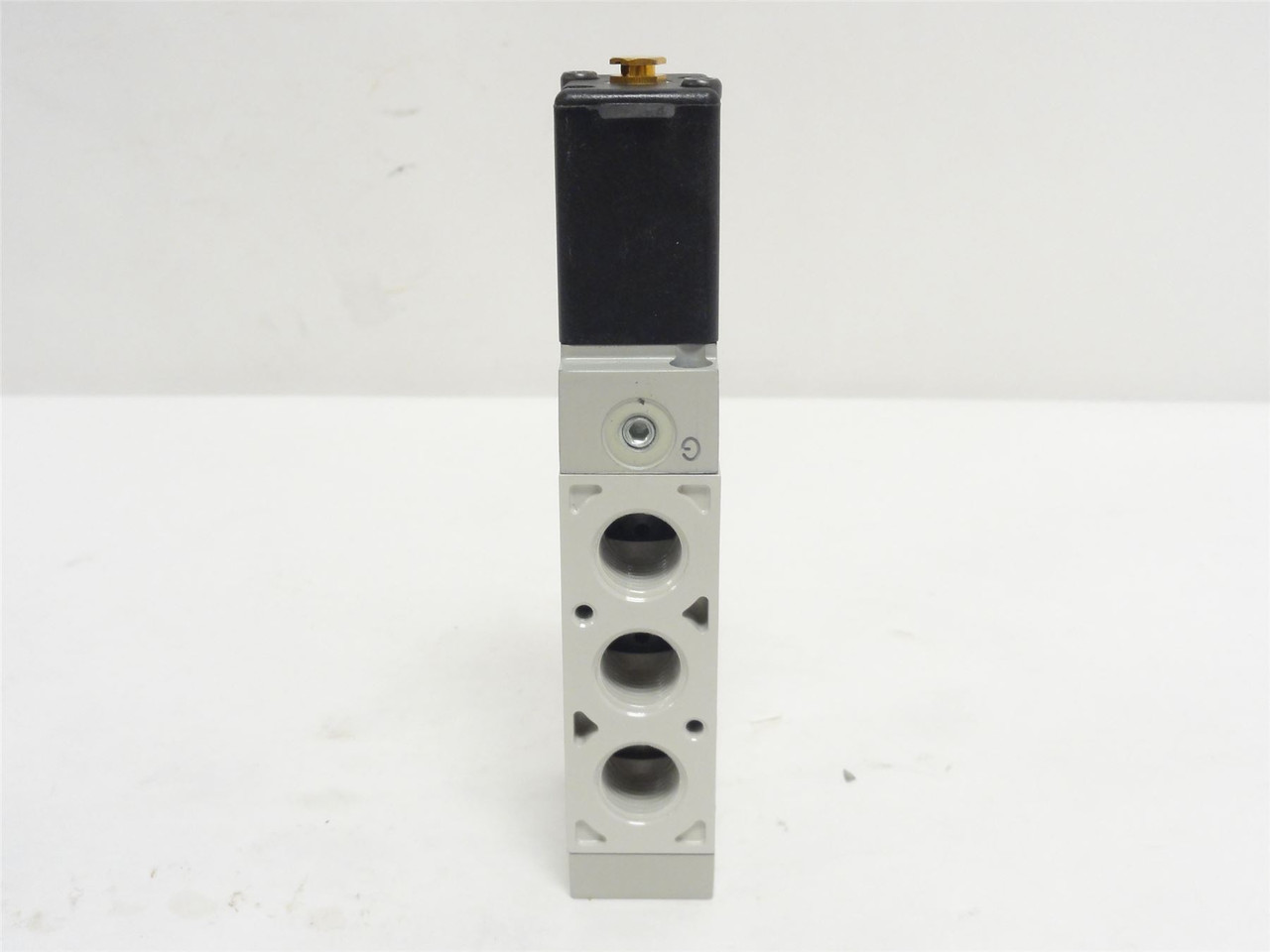 Aventics L12BA452BG00061; Solenoid Air Valve; 24VDC; 1-10 Bar