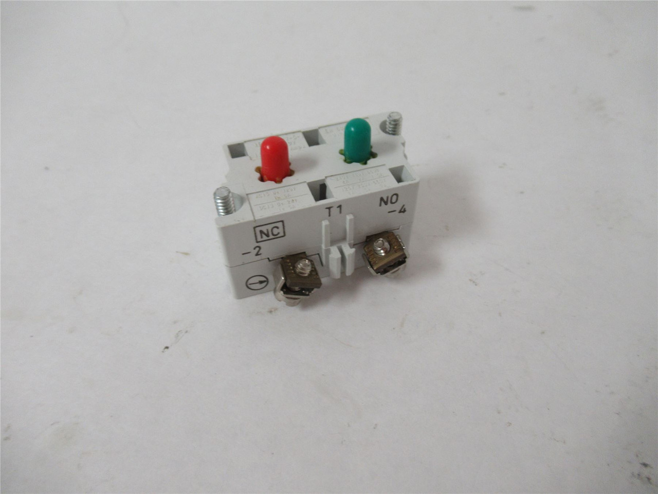 Cutler Hammer 10250T1;  Contact Block 1NO/1NC 30mm