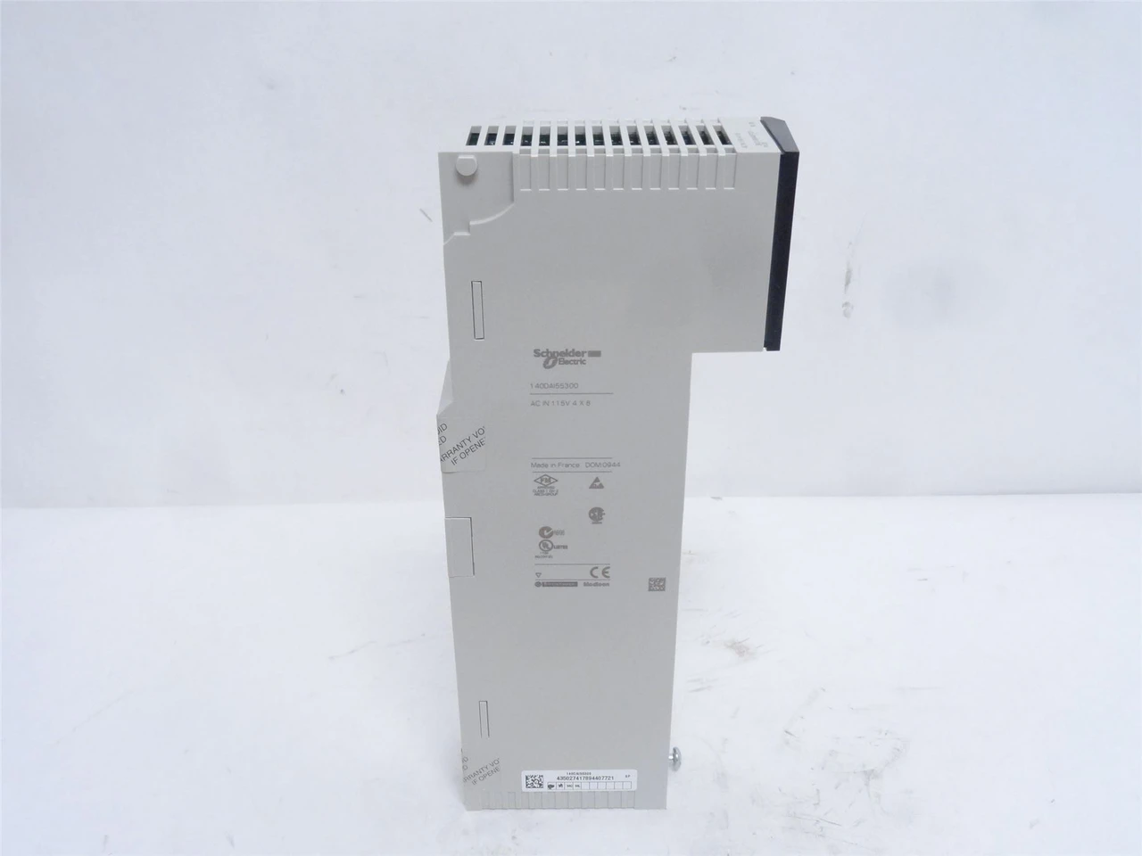 Schneider 140DAI55300; Discrete Input Module 115VAC; 32 Input