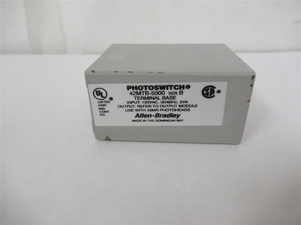 Allen-Bradley 42MTB-5000; Photo Sensor  102-132 VAC 2 Amps