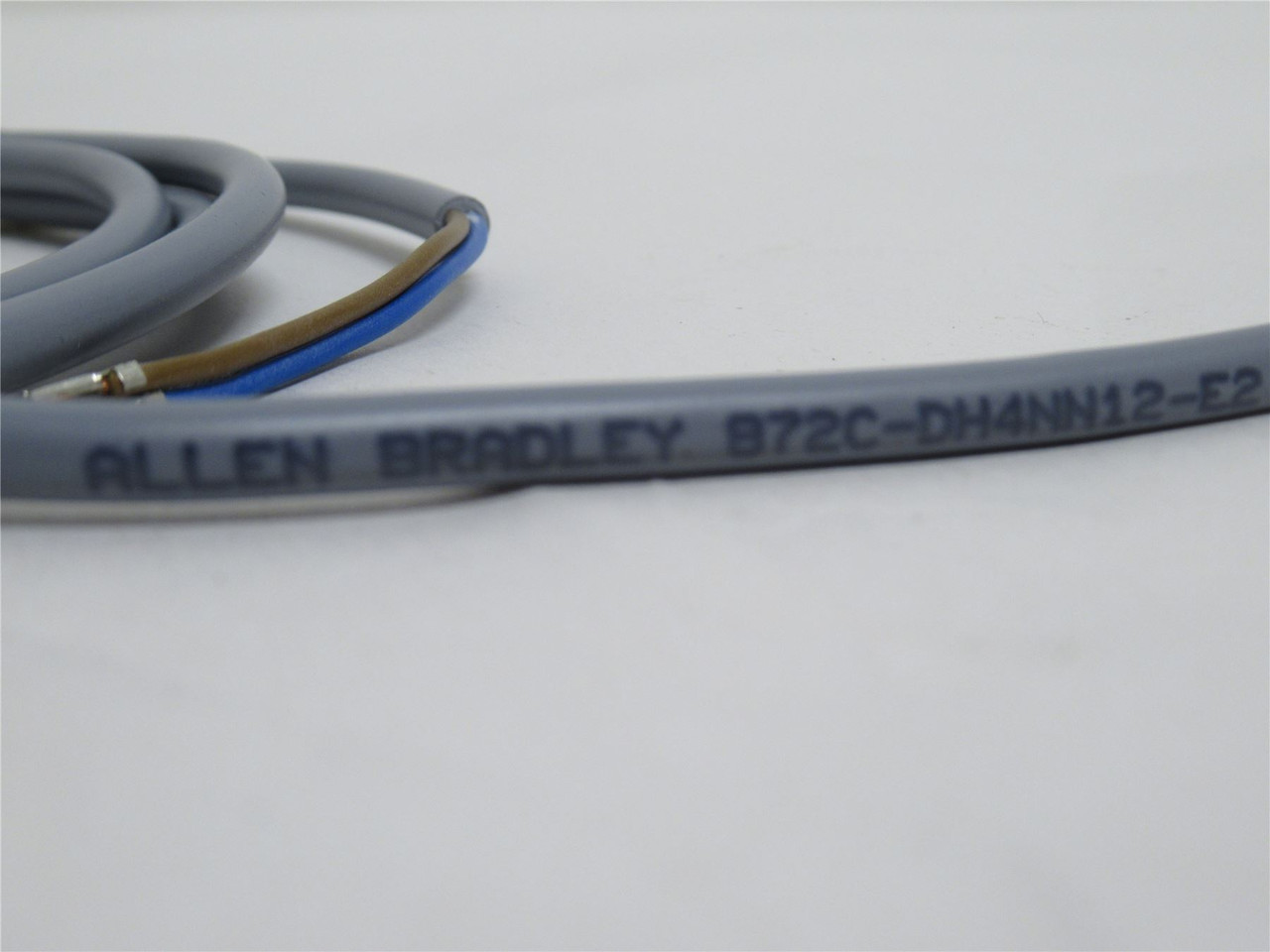 Allen-Bradley 872C-DH4NN12-W2; Proximity Sensor; 10-30VDC