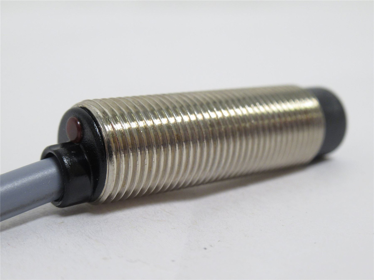 Allen-Bradley 872C-DH4NN12-W2; Proximity Sensor; 10-30VDC