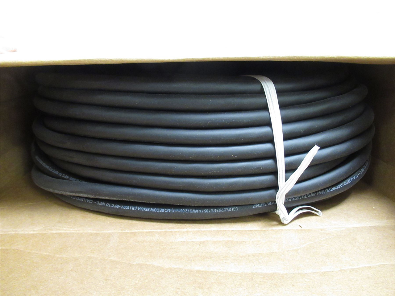 CCI 224276408; SEOOW Seoprene Cable; Black; 14/4; 250' Roll