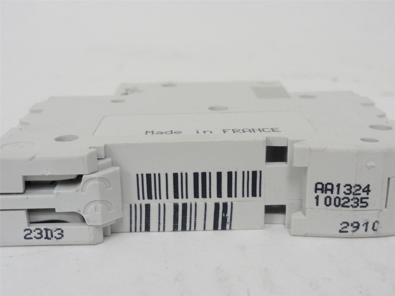 Schneider 24113; Mini Circuit Breaker; 1Pole;  4A; 277V