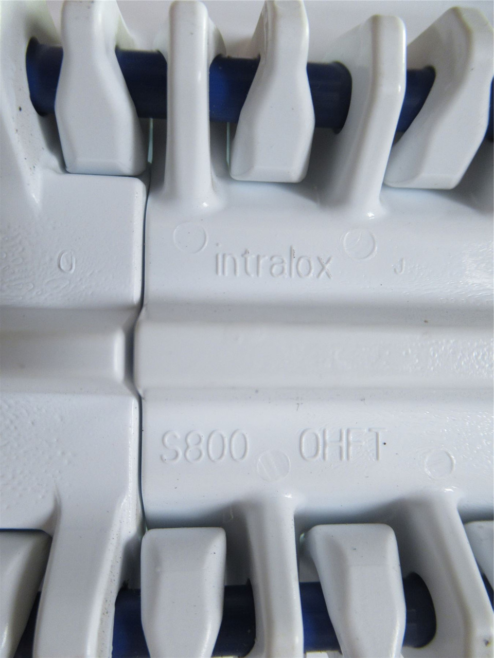 Intralox S800-OHFT-10; Flighted Conveyor Belt; 36" Wide; 10' L