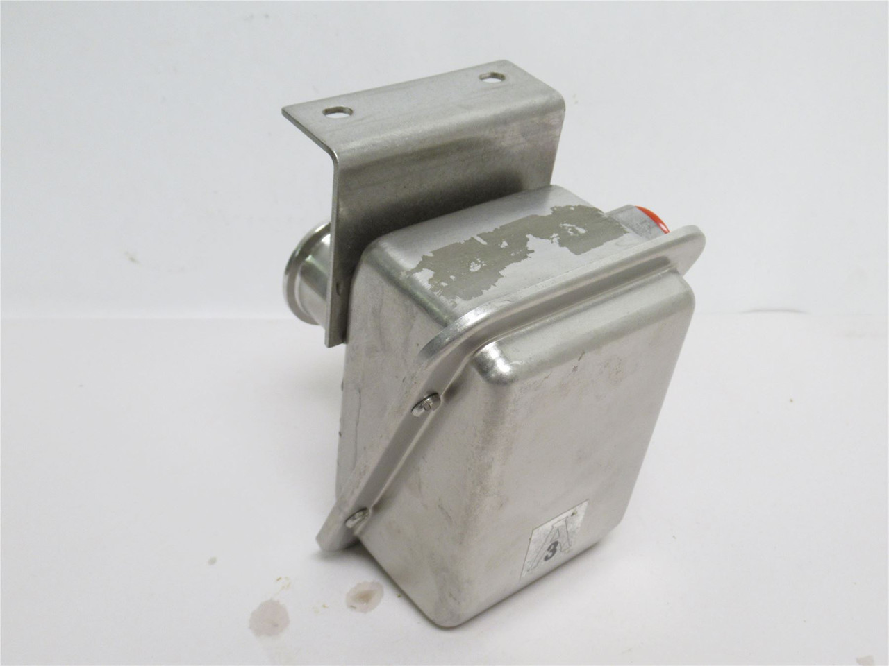 Ashcroft GPDN4GGB25; Pressure Switch; 15PSI; 1-3/4" Clamp