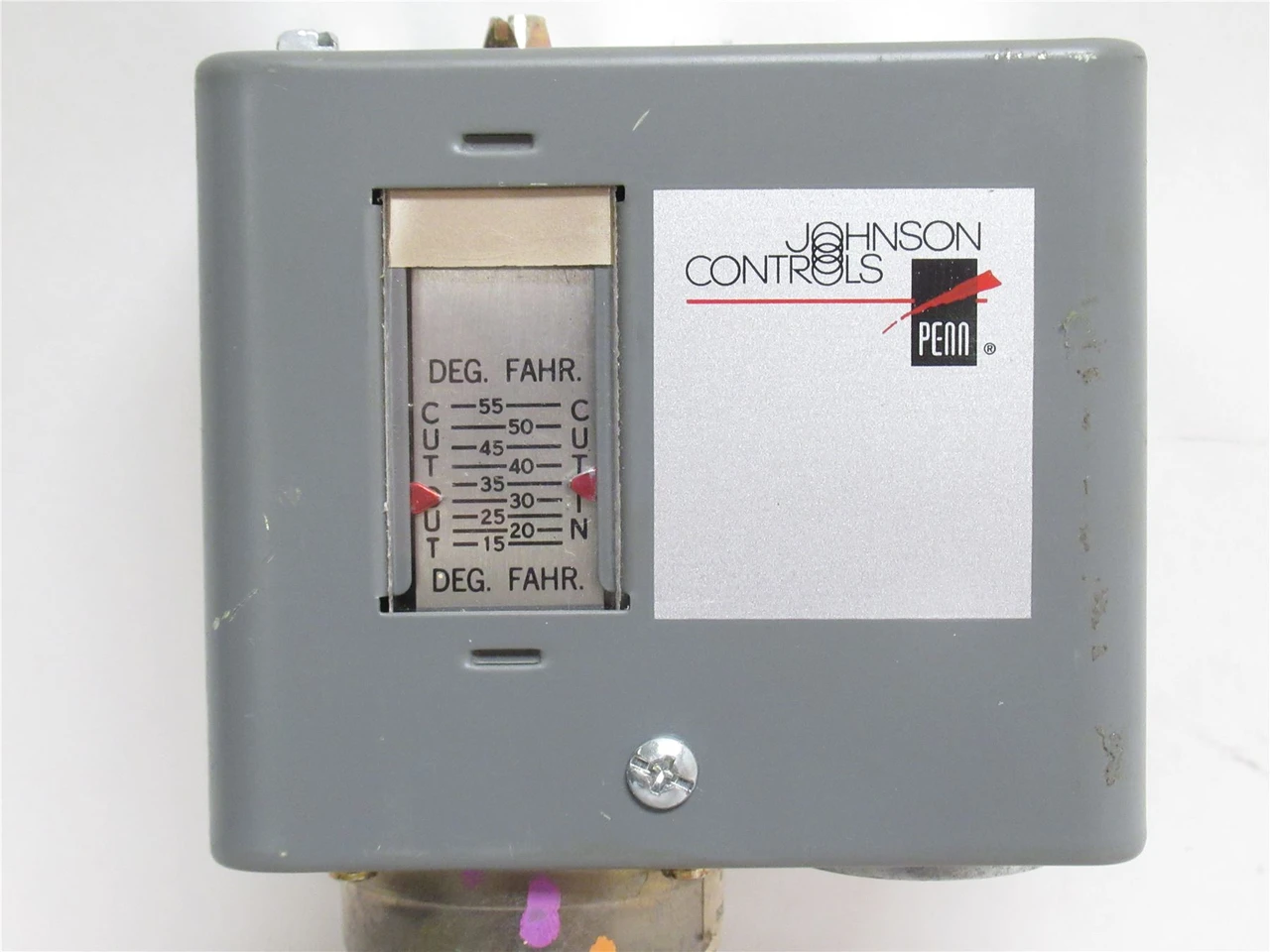 Johnson Controls A72AA-4; Thermostat/Temp Controller 15-55 Deg