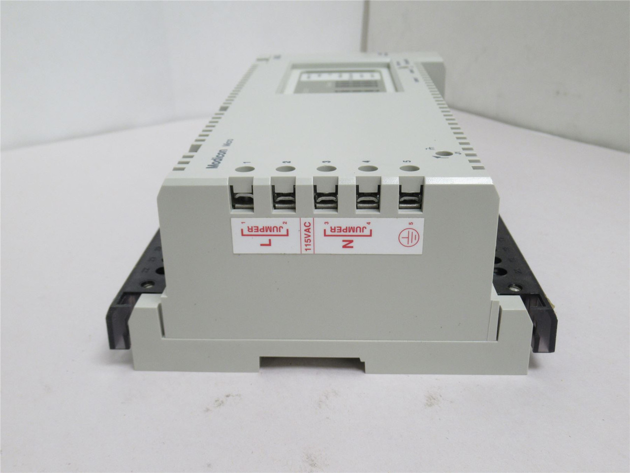 Schneider 110 CPU 512 01; CPU Module Micro Controller; 115VAC