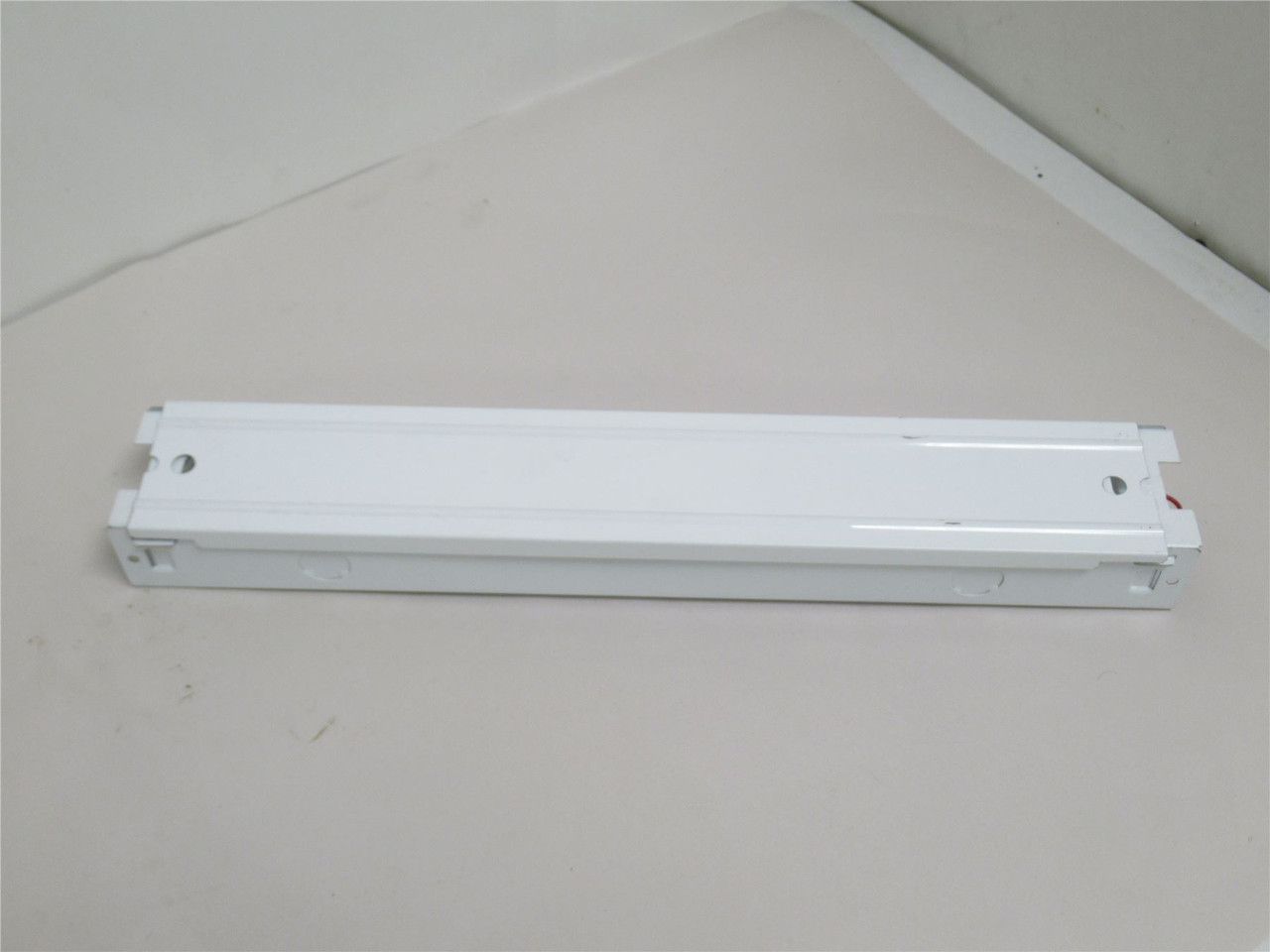 Metalux SN-115-HTS-120V-U; Narrow Striplight Ballast 18"; 120V