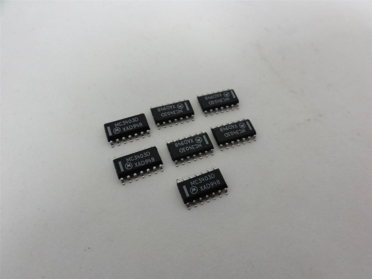Motorola MC3403D; Lot-7 Operational Amplifiers; 3-36V